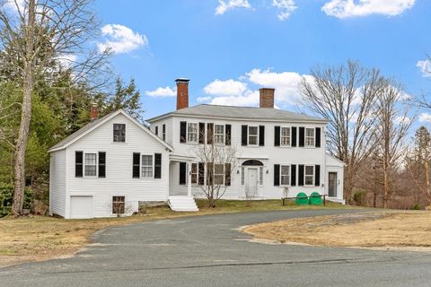 12 On The Common Royalston MA 01368