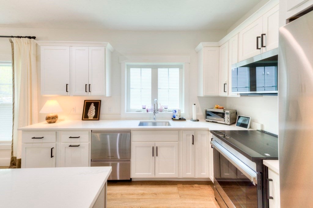 21 Salisbury Hill, Worcester, MA, 21 Salisbury Hill, Worcester, MA Photo #3