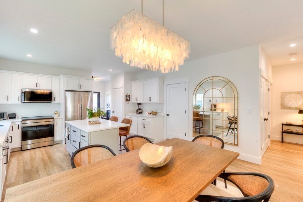 21 Salisbury Hill, Worcester, MA, 21 Salisbury Hill, Worcester, MA Photo #6