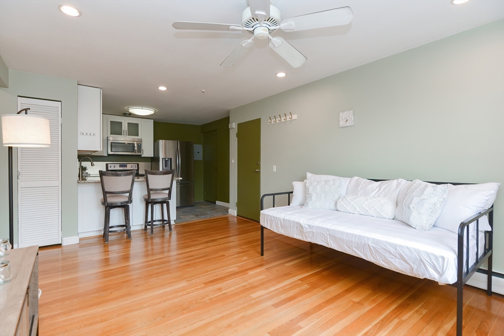 26 Carey Ave 8