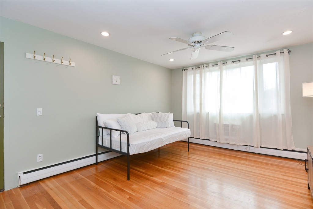 26 Carey Ave 8