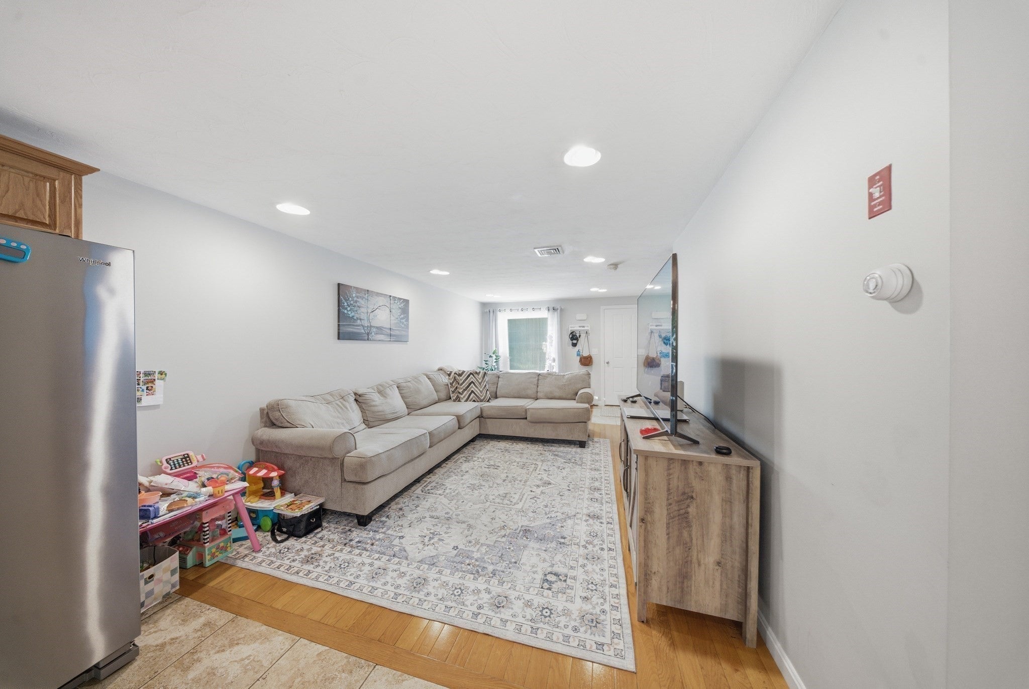 26 Vine St #26, Milford, MA, 26 Vine St #26, Milford, MA Photo #6
