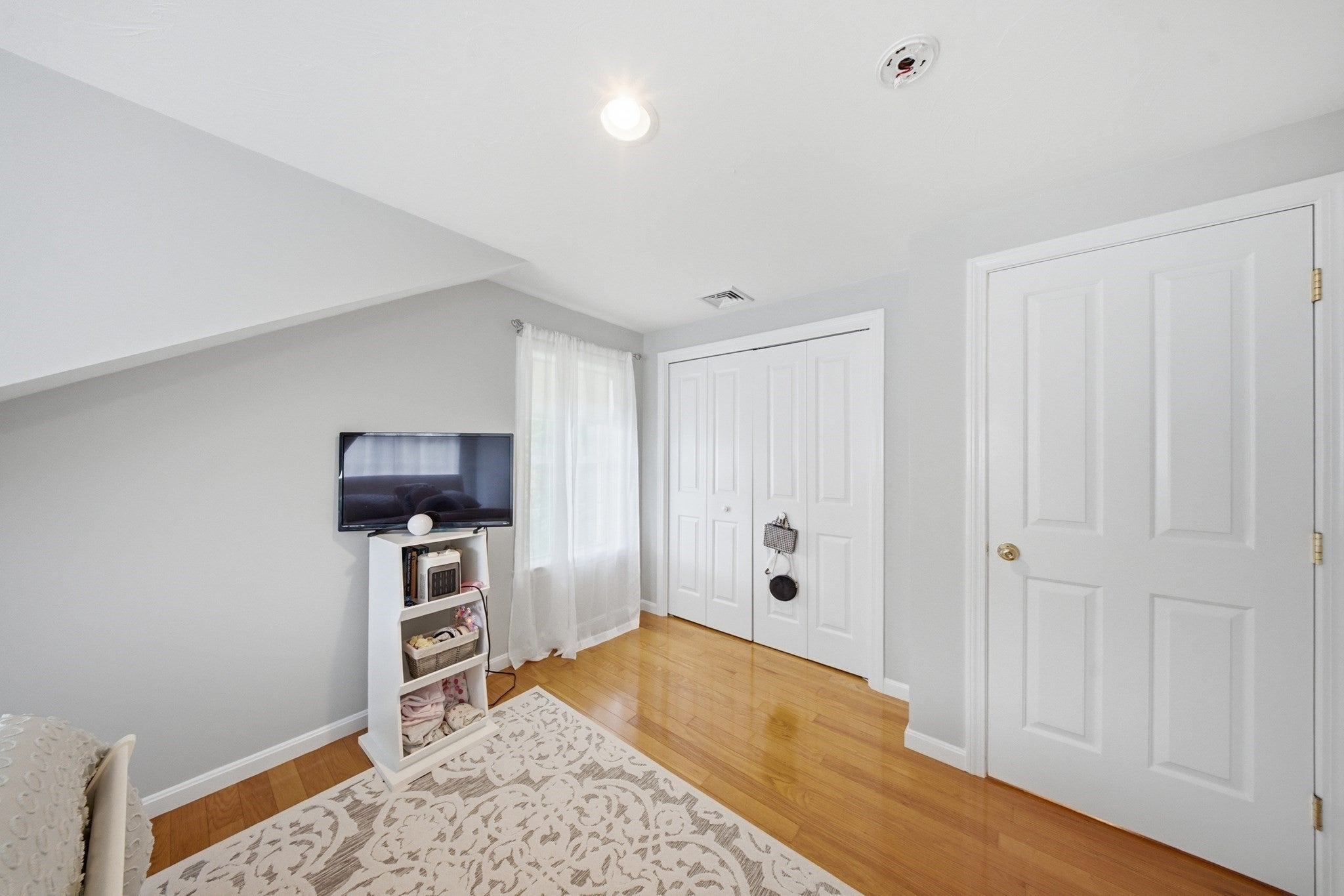 26 Vine St #26, Milford, MA, 26 Vine St #26, Milford, MA Photo #21