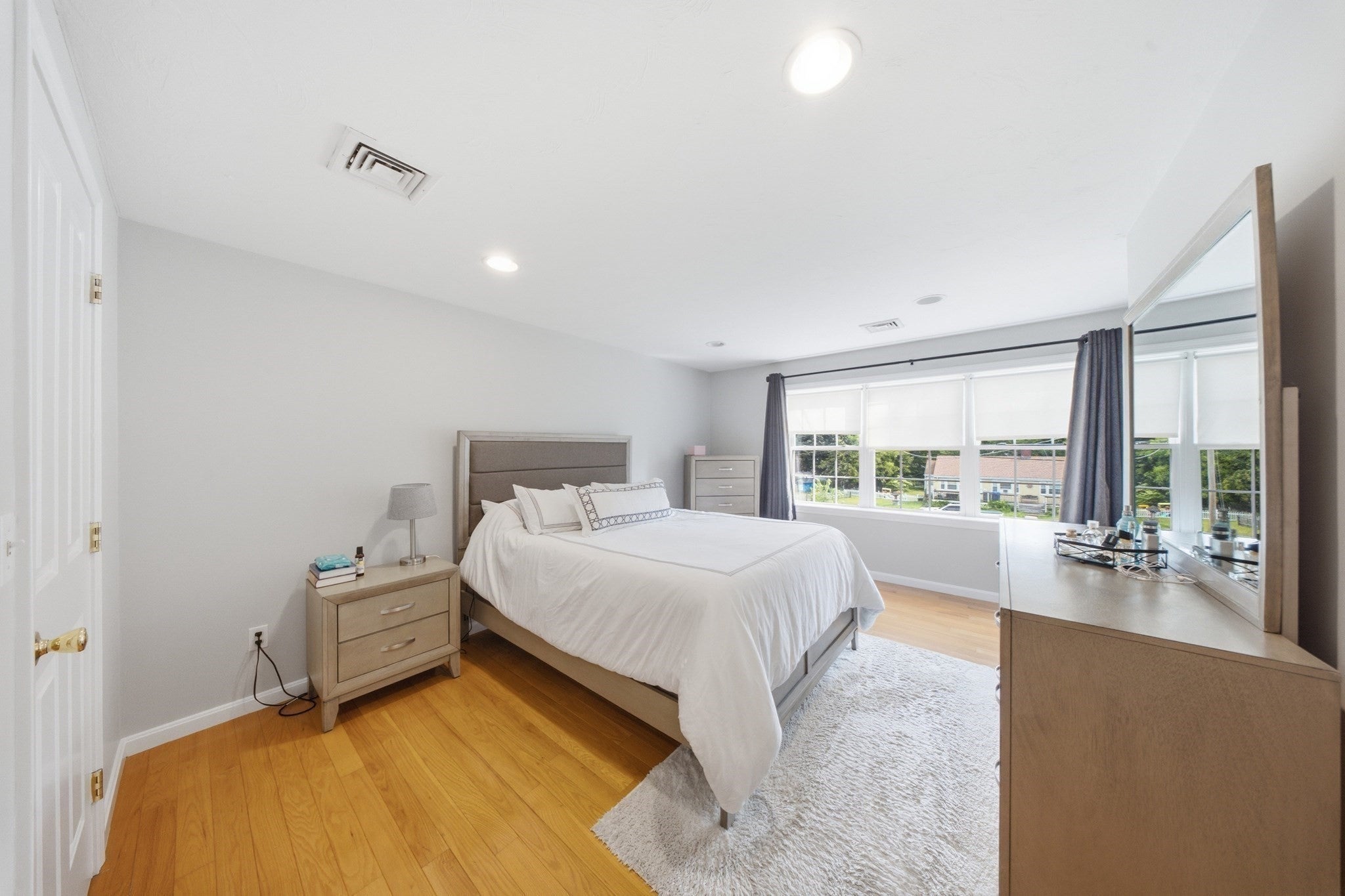 26 Vine St #26, Milford, MA, 26 Vine St #26, Milford, MA Photo #16