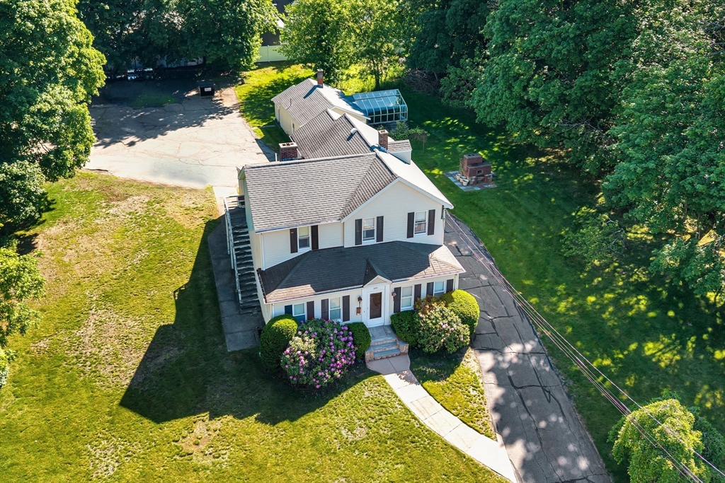 300 Hunnewell Street