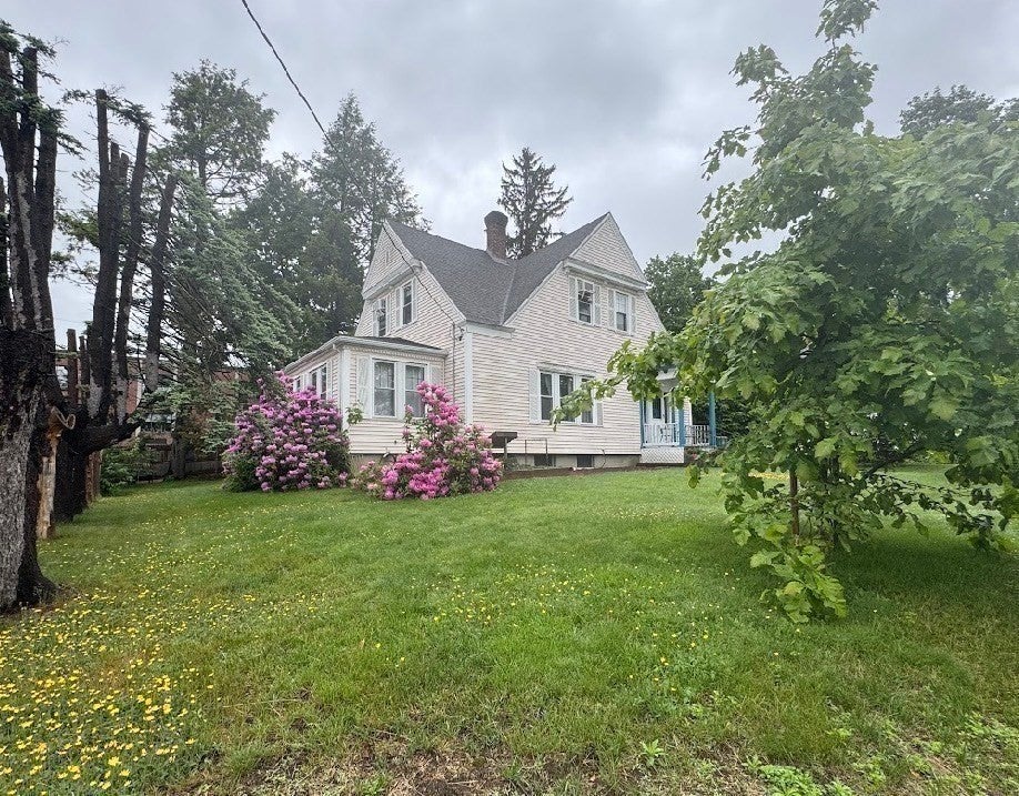22 Bluff Ave, Fitchburg, MA Photo #6