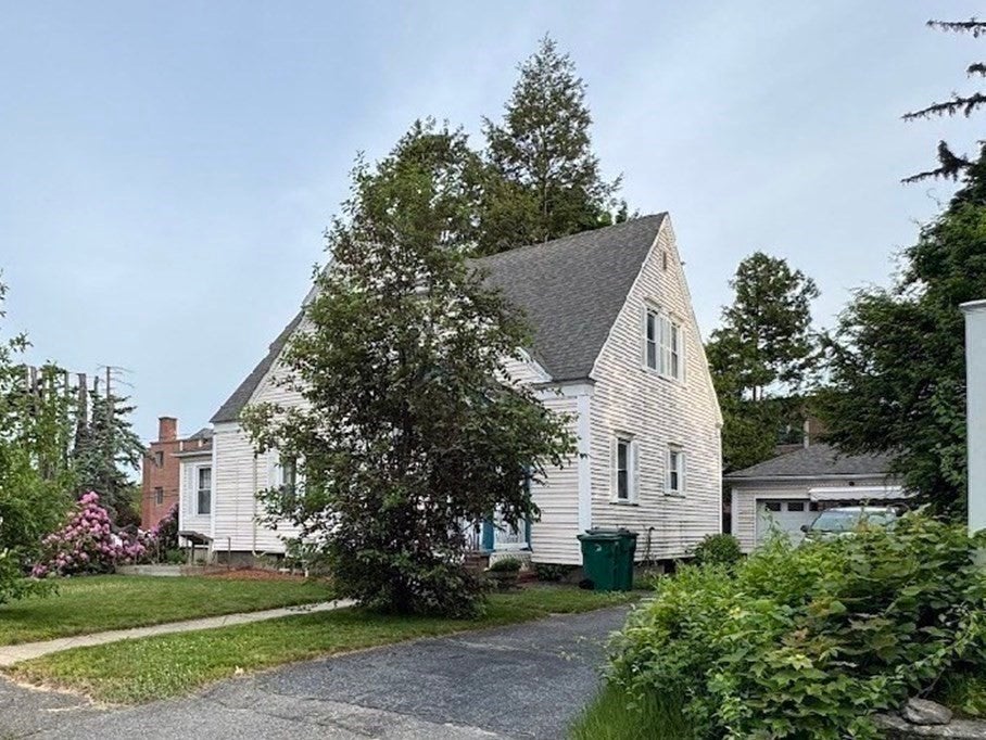 22 Bluff Ave, Fitchburg, MA Photo #3