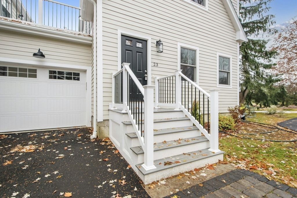 23 Loomis Street 23