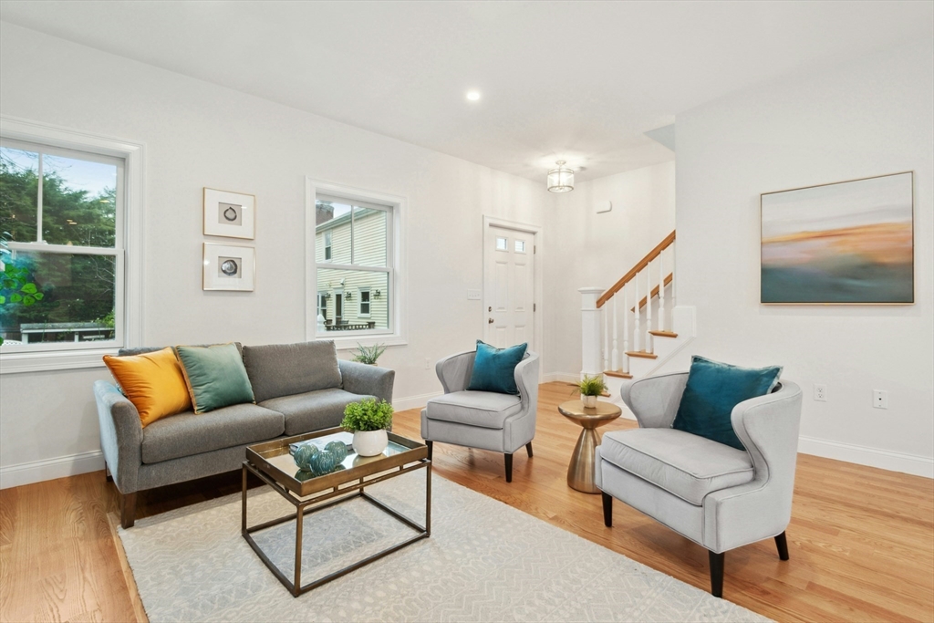 23 Loomis Street 23