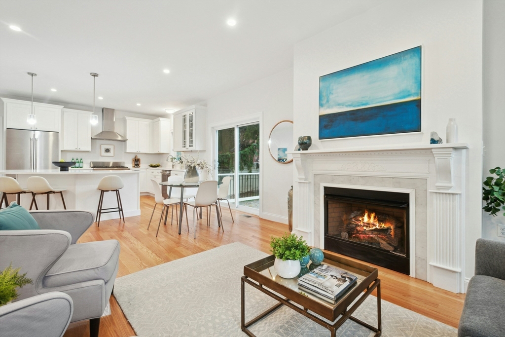 23 Loomis Street 23