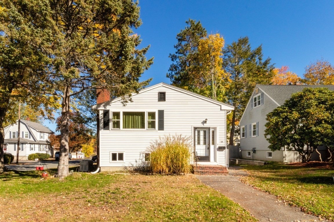 24 Harrison Ave