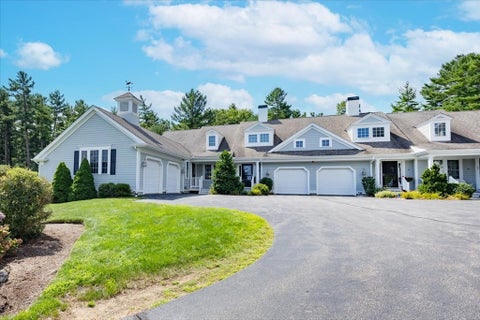 Photo of 21 Hayloft Lane #21, Marshfield, MA 02050 (MLS # 73569547)