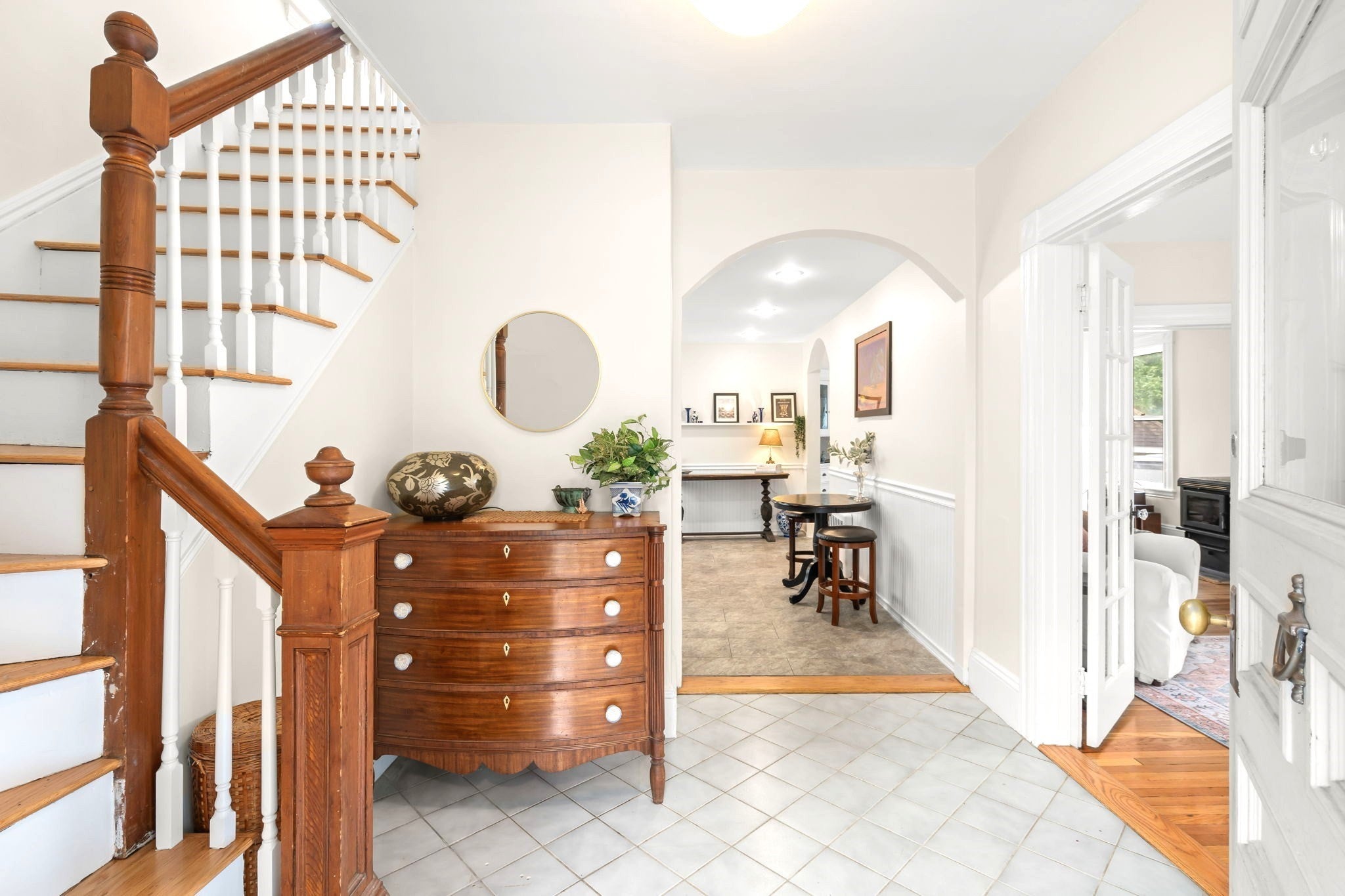 7 Bisson St