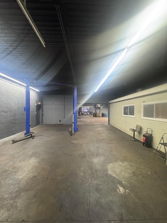 50 Meadowbrook Rd 2