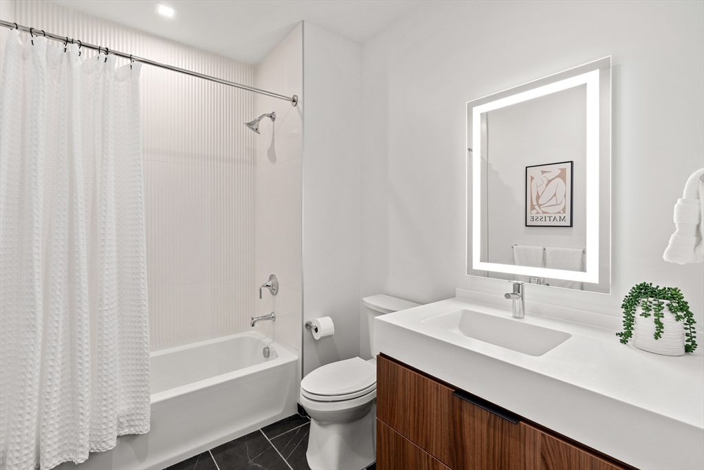 1515 Commonwealth Ave 714