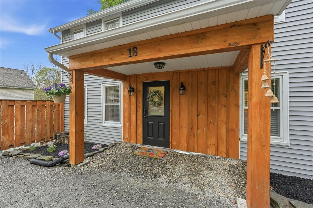 18 Blandford Hill Rd