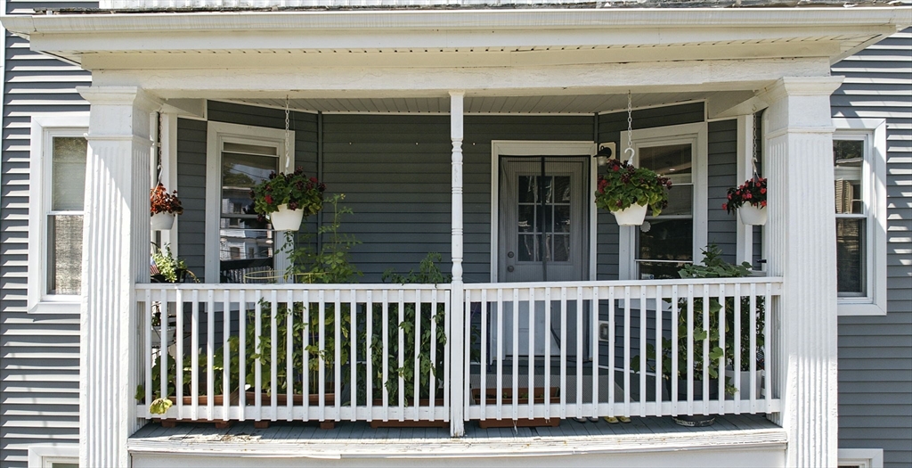 52 Lithgow Street 2