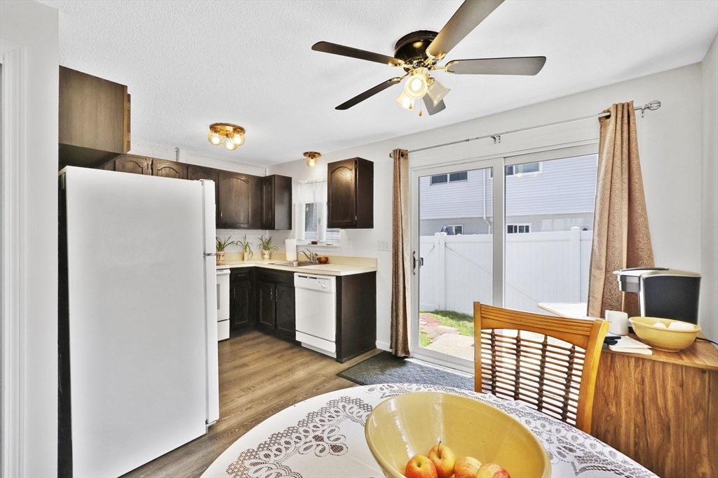 49 Sheri Ln 49