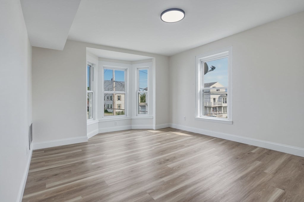 26 Millett St, Gloucester, MA, 26 Millett St, Gloucester, MA Photo #27