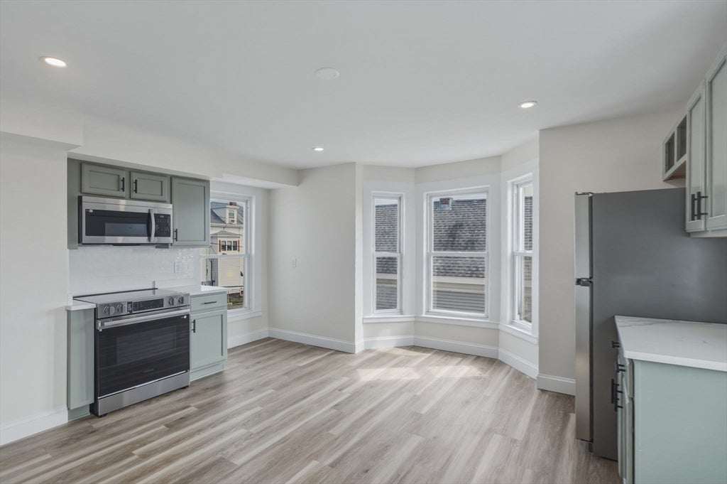26 Millett St, Gloucester, MA, 26 Millett St, Gloucester, MA Photo #24