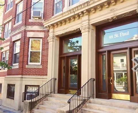 Photo of 96 Saint Paul St #2, Brookline, MA 02446 (MLS # 73522653)