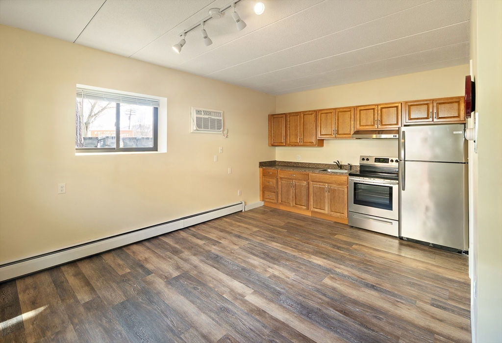 995 Massachusetts Avenue 105