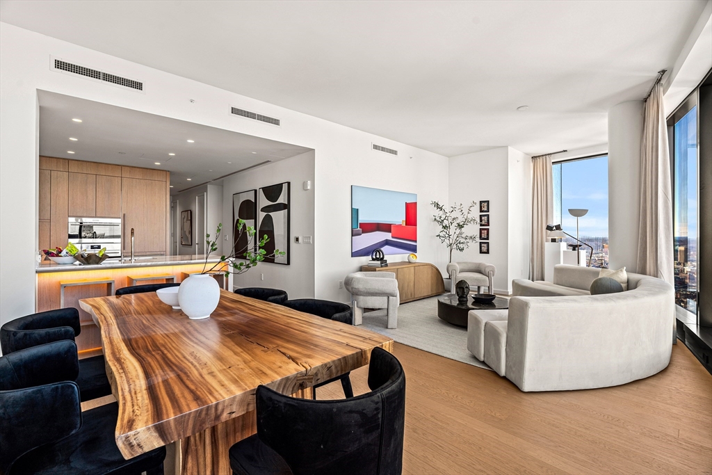 682 Atlantic Ave 44G