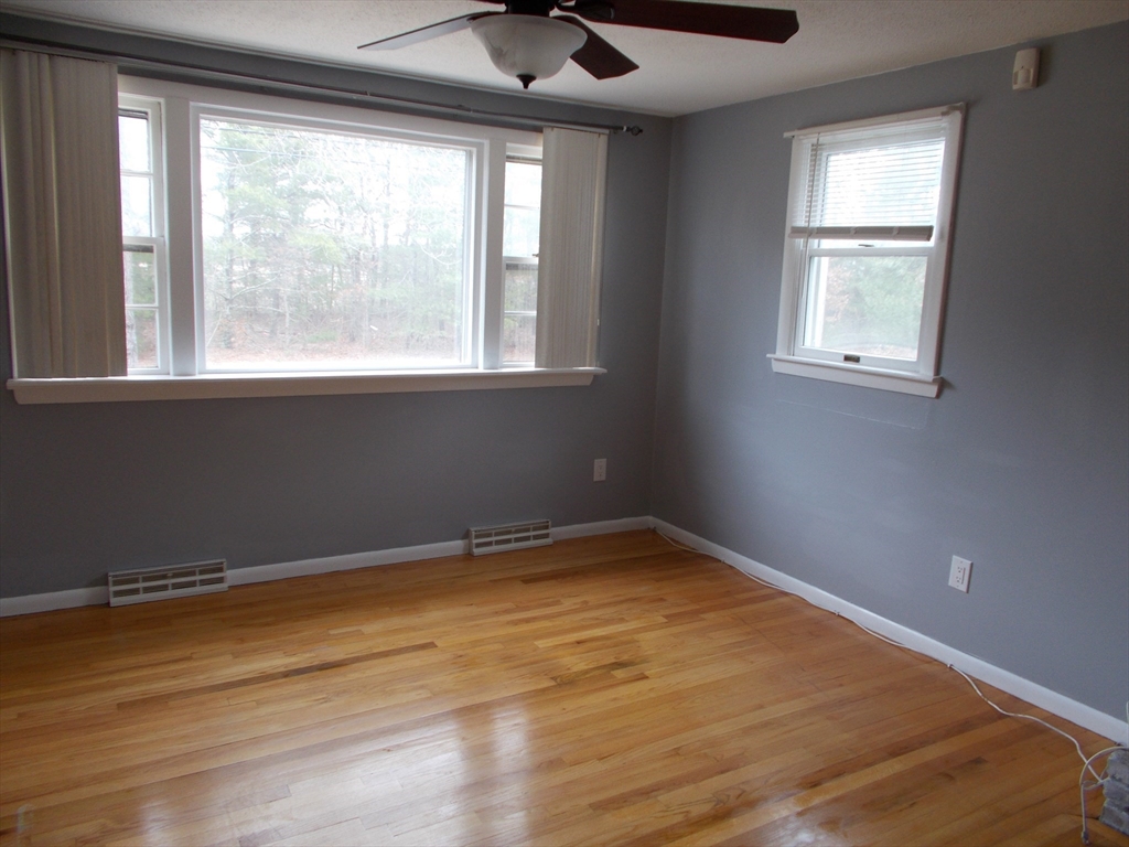 146 South Meadow Road