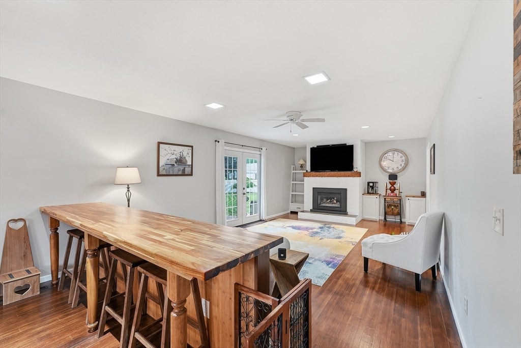 478 Western Ave, Westfield, MA Photo #13