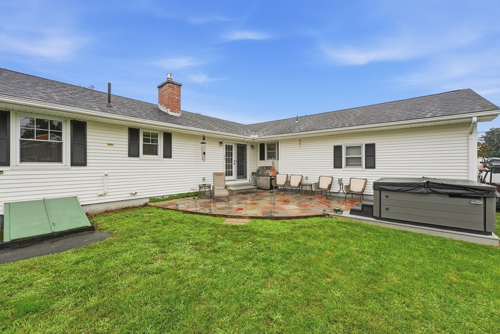 478 Western Ave, Westfield, MA Photo #8