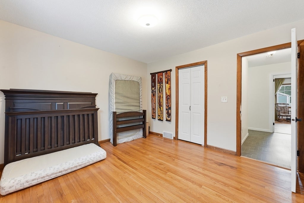 478 Western Ave, Westfield, MA Photo #30