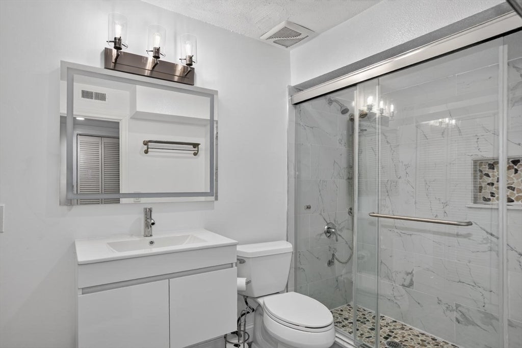 20 Walden Drive #15, Natick, MA, 20 Walden Drive #15, Natick, MA Photo #13