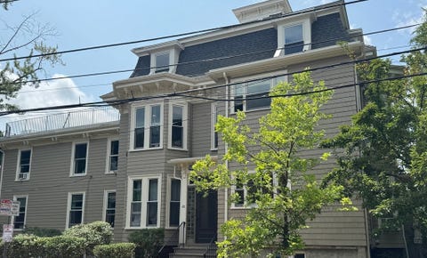 Photo of 80 Chestnut Street #5C, Cambridge, MA 02139 (MLS # 73557528)