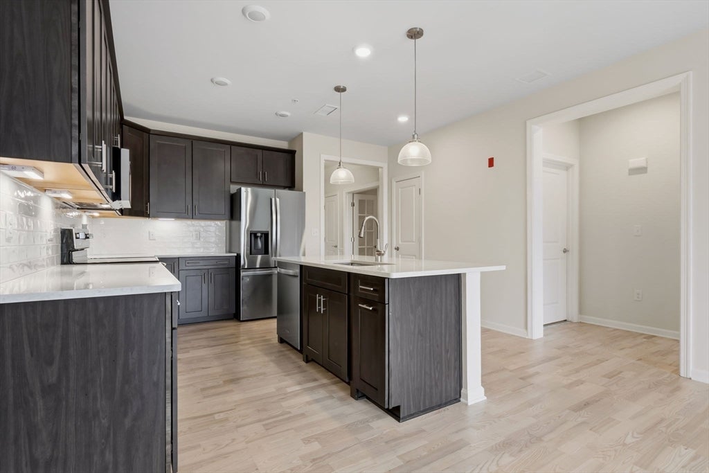 260 Martins Landing Way #202, North Reading, MA Photo #4