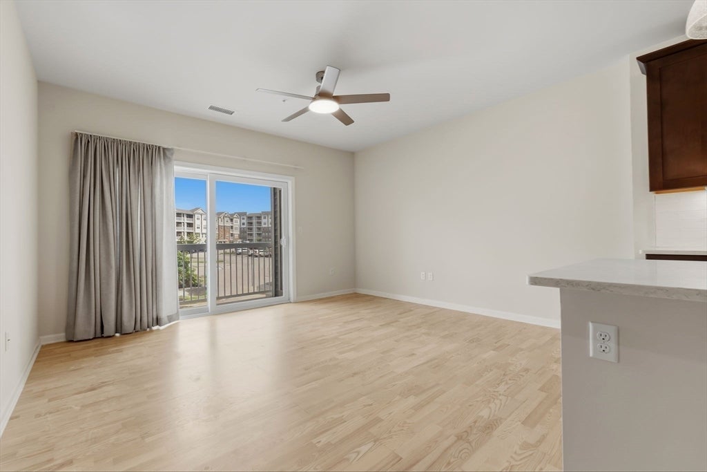 260 Martins Landing Way #202, North Reading, MA Photo #10