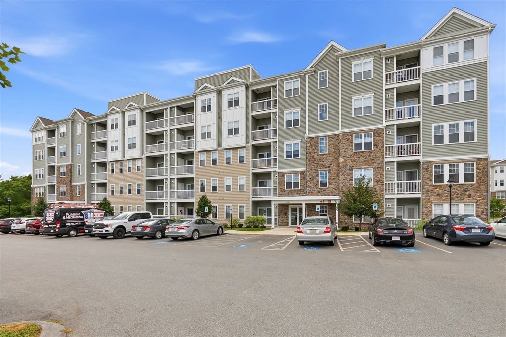 260 Martins Landing Way #202, North Reading, MA Photo #1
