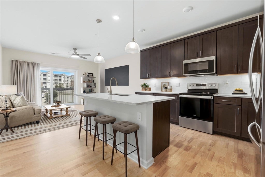260 Martins Landing Way #202, North Reading, MA Photo #3