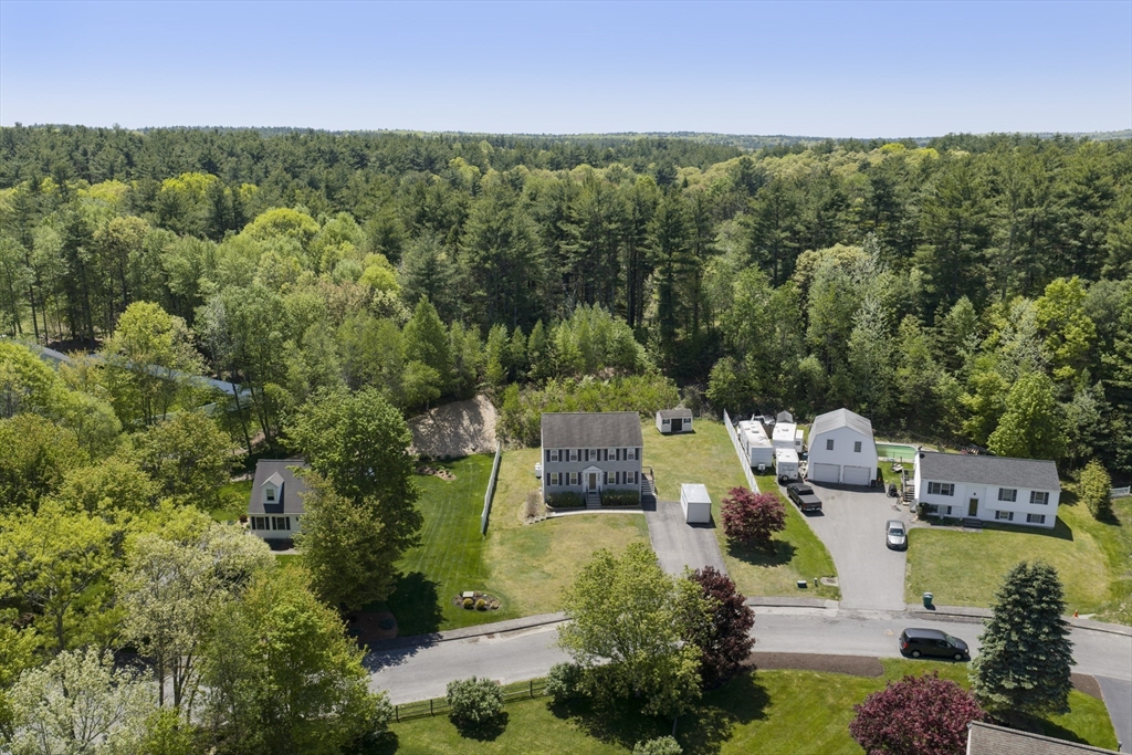 4 Brookside Drive