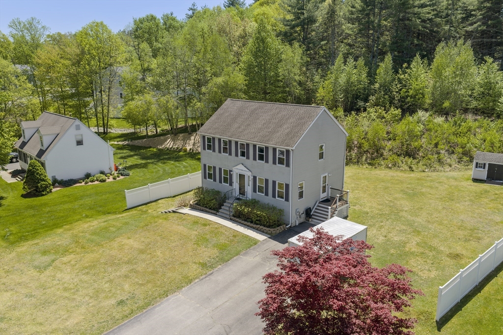 4 Brookside Drive