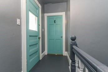 27 Worsted St 2B