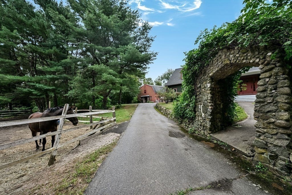 197 East St, Duxbury, MA, 197 East St, Duxbury, MA Photo #2