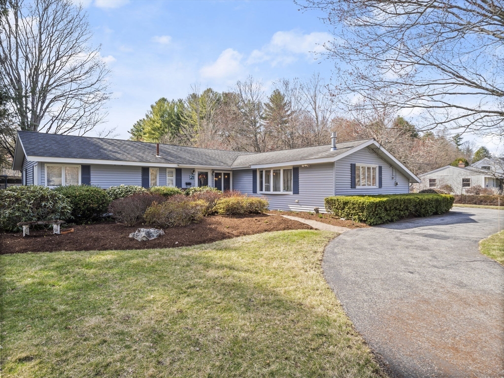 21 Sandra Dr