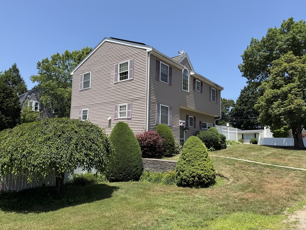 3 Walnut Knolls