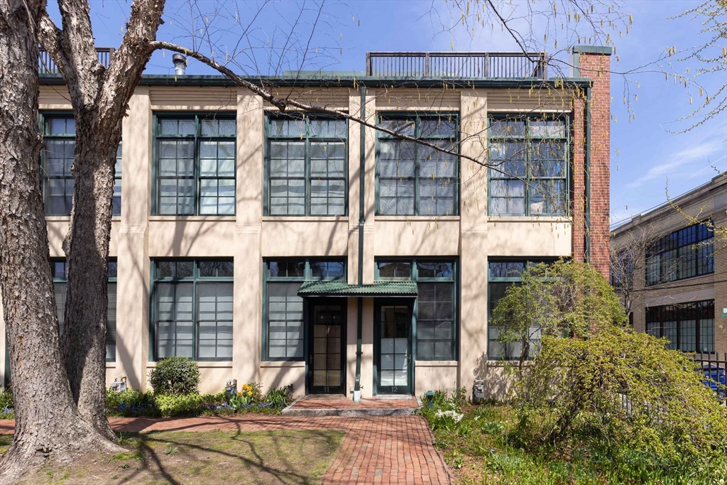 139-155 Brookline Street 12
