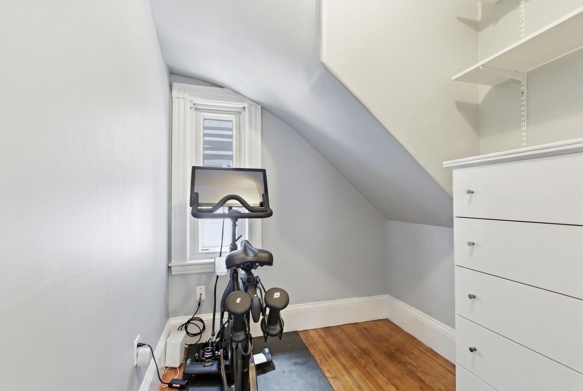 845 E 5th ST #1, Boston, MA Photo #13