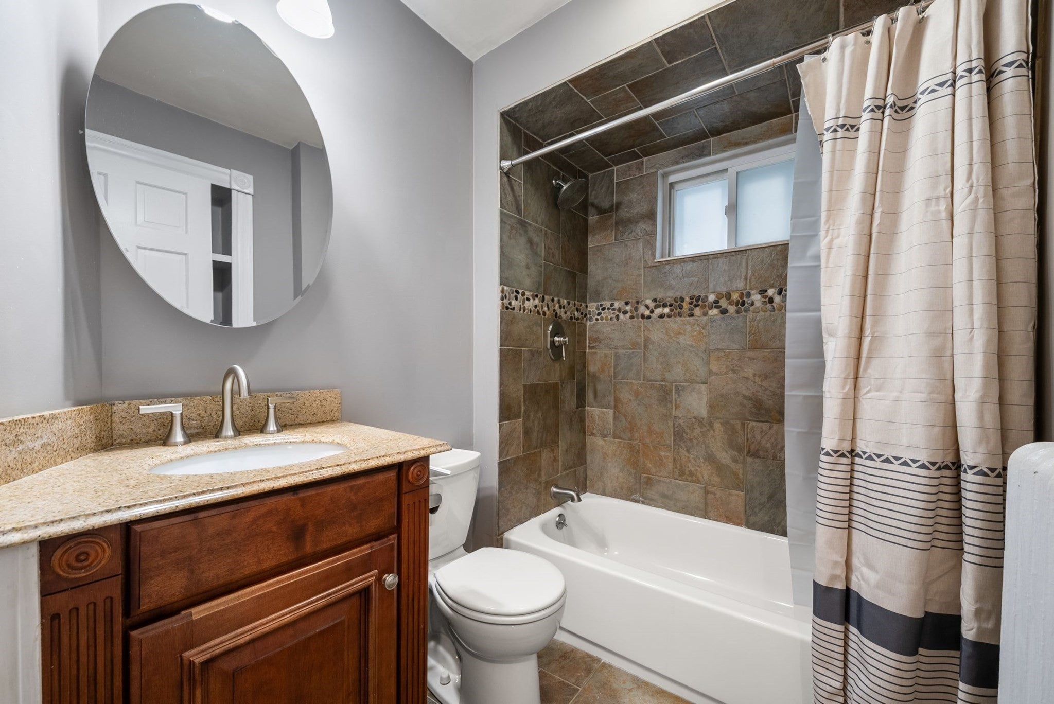 845 E 5th ST #1, Boston, MA Photo #14
