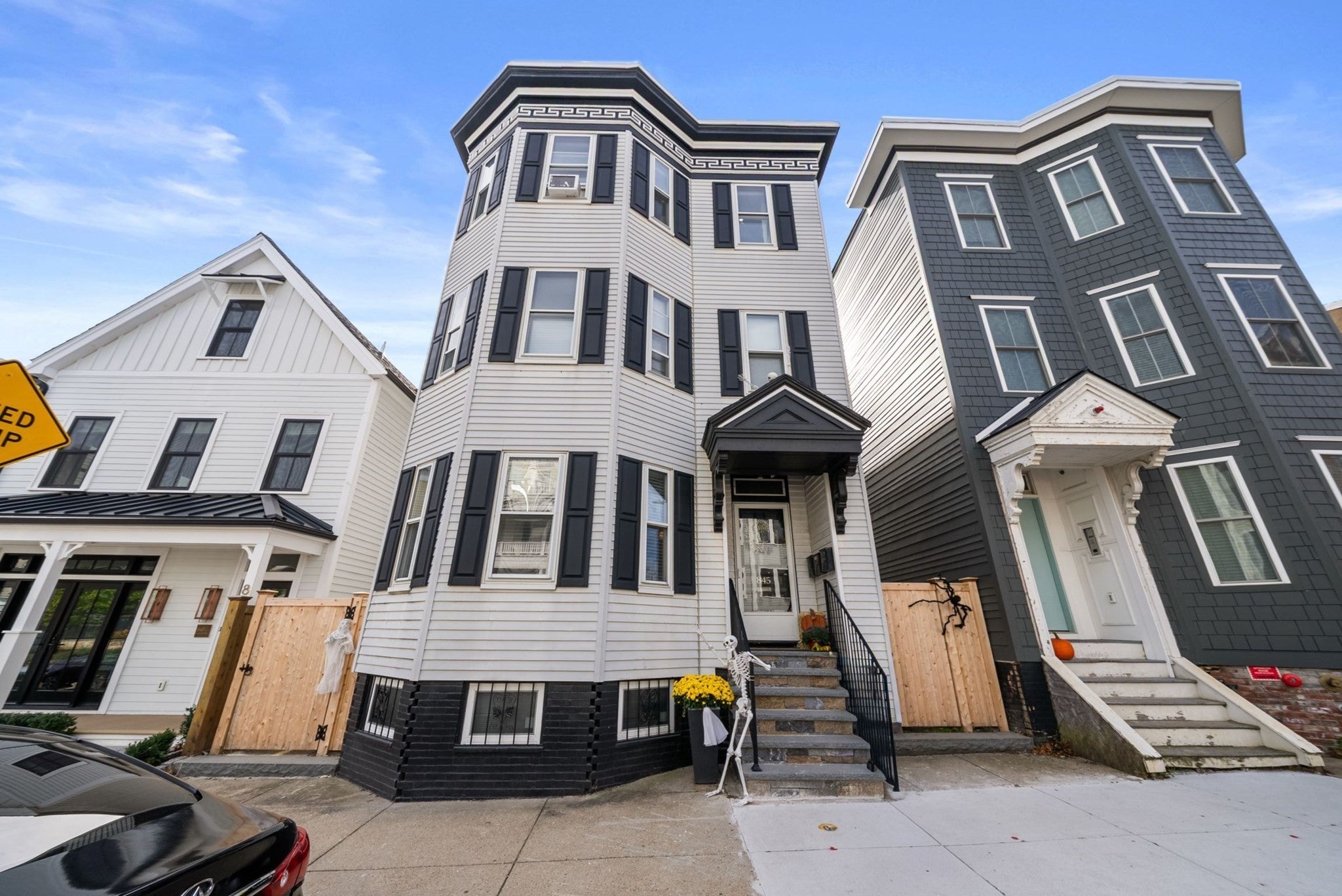 845 E 5th ST #1, Boston, MA Photo #16