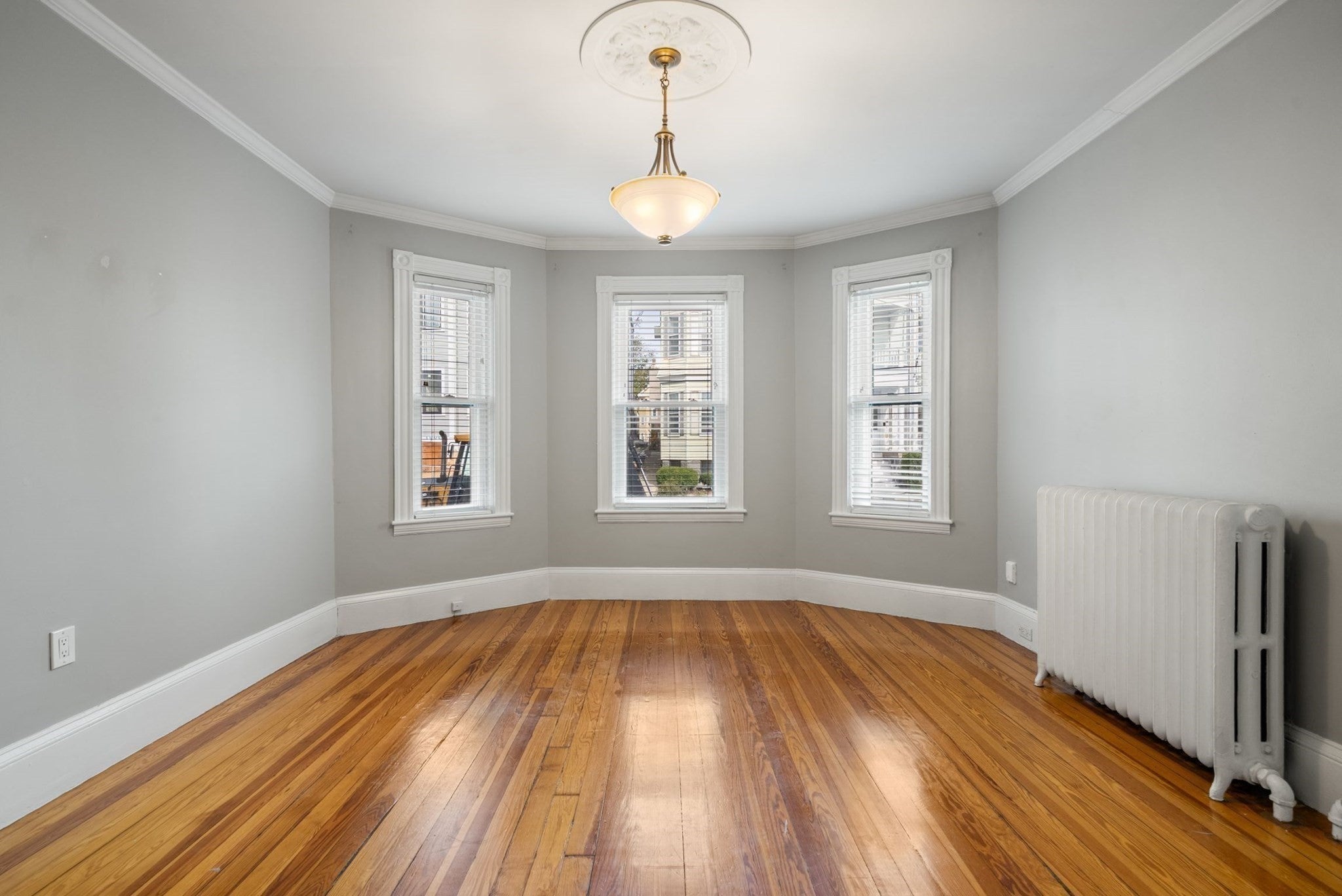 845 E 5th ST #1, Boston, MA Photo #6