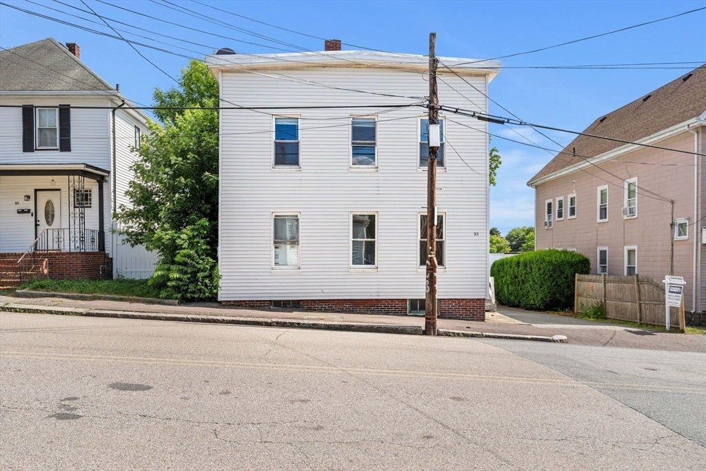 93 Ocean Ave