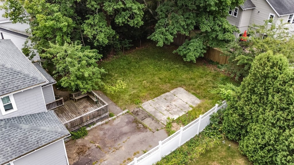 29 Lawrence Rd
